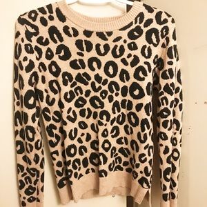 Chic Leopard Sweater